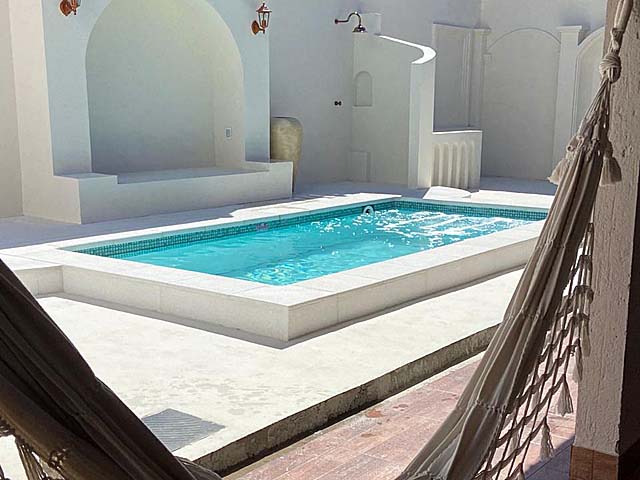 Piscina e ambiente da churrasqueira